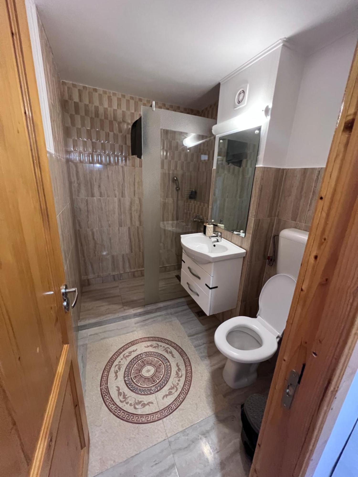 3 Rooms Aparthotel Brasov Exterior photo